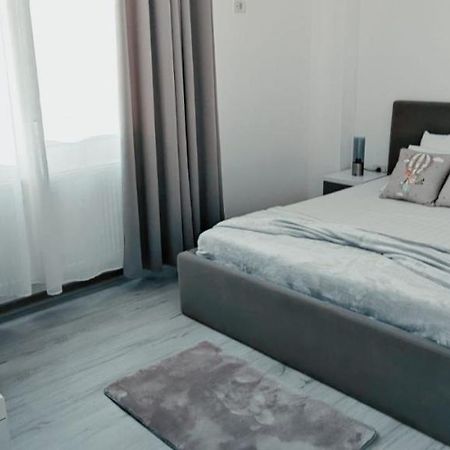 Maia Apartment Navodari Luaran gambar