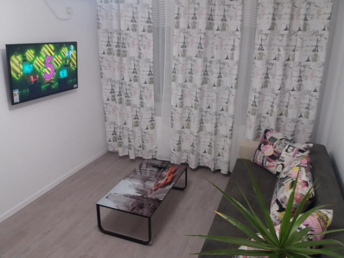 Maia Apartment Navodari Luaran gambar
