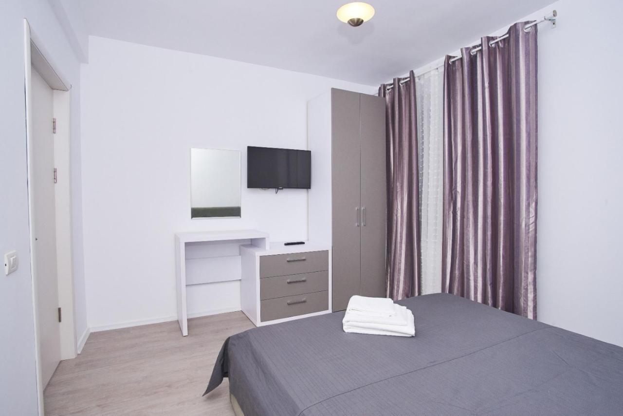 Maia Apartment Navodari Luaran gambar